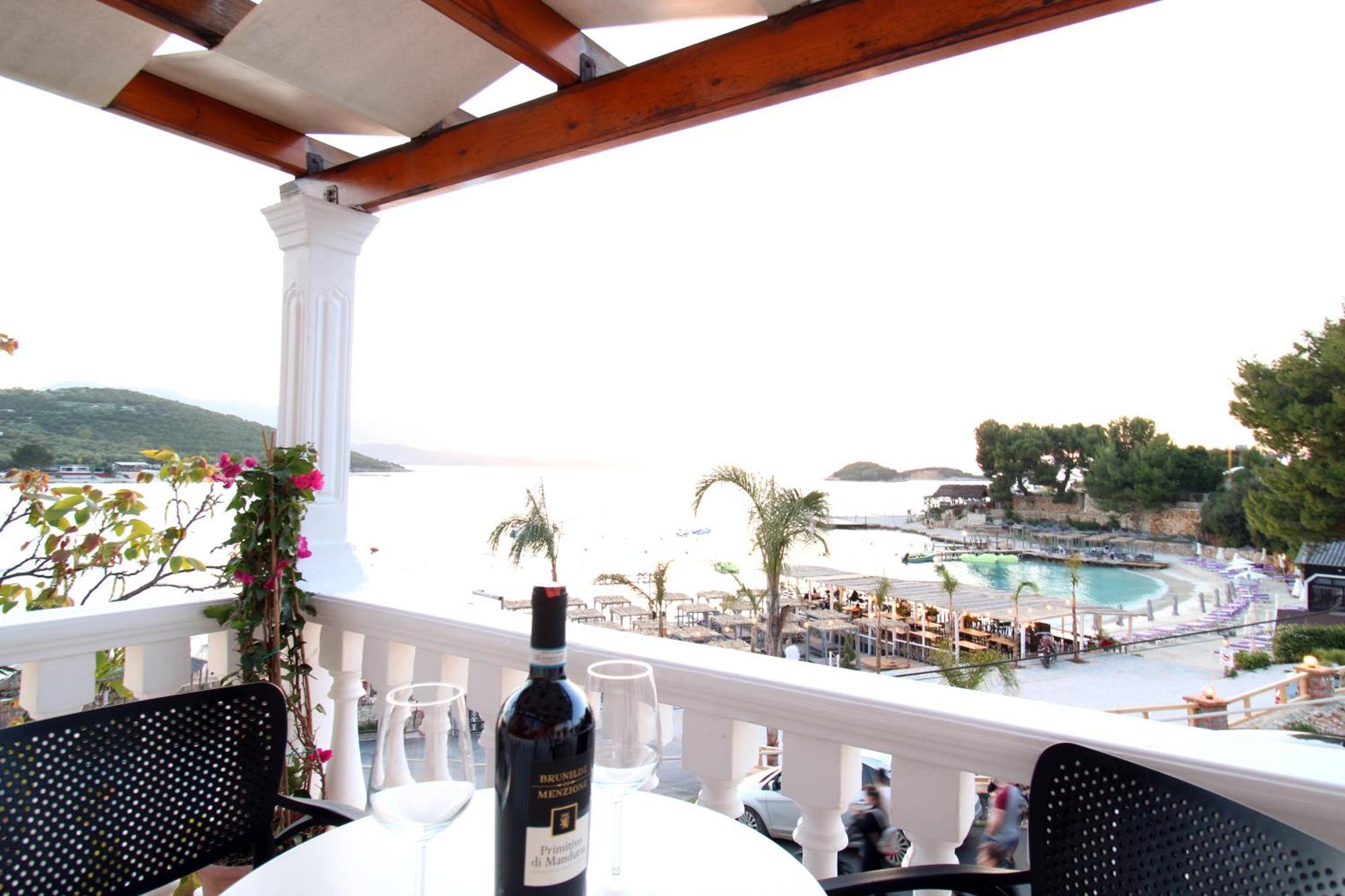 Aparthotel Melina'S Seaside Retreat Ksamil Exterior foto